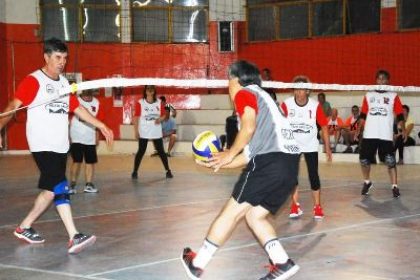 images_NOTICIAS_DEPORTES_2016_12_newcom